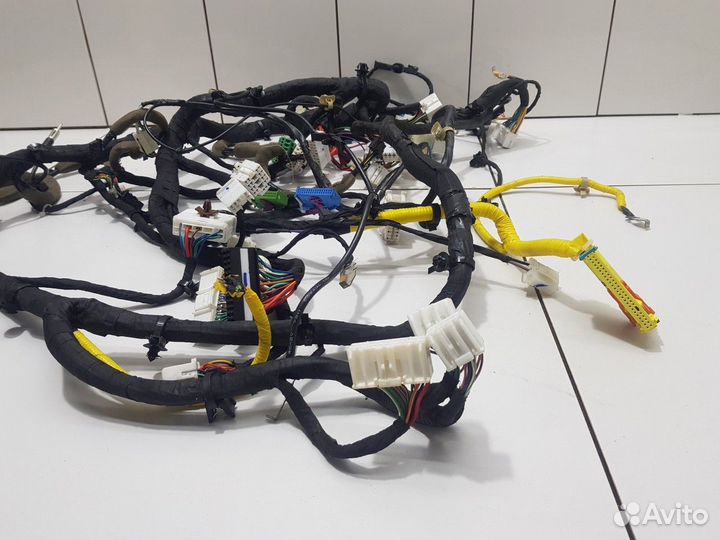 Электропроводка под торпедная (Zotye T600)