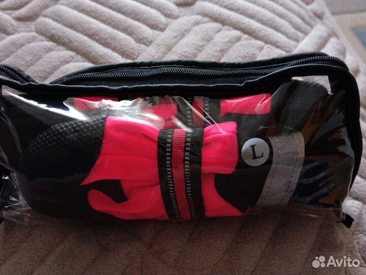 Обувь для собак средних и крупных пород