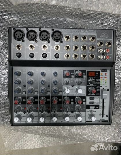 Комплект звукового оборудования