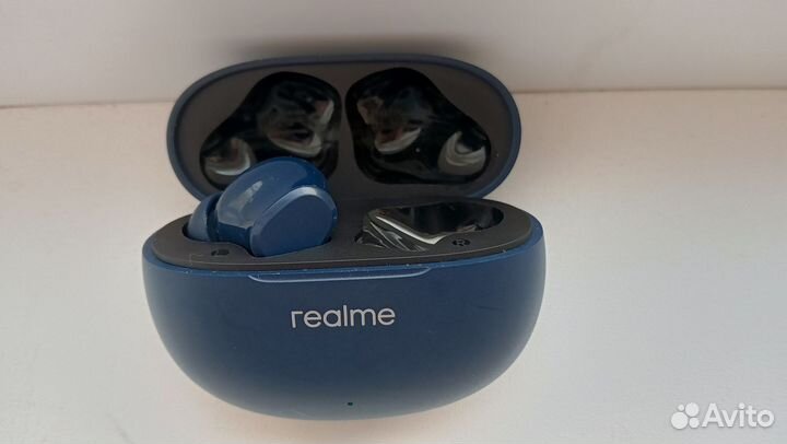 Беспроводные наушники realme buds t100