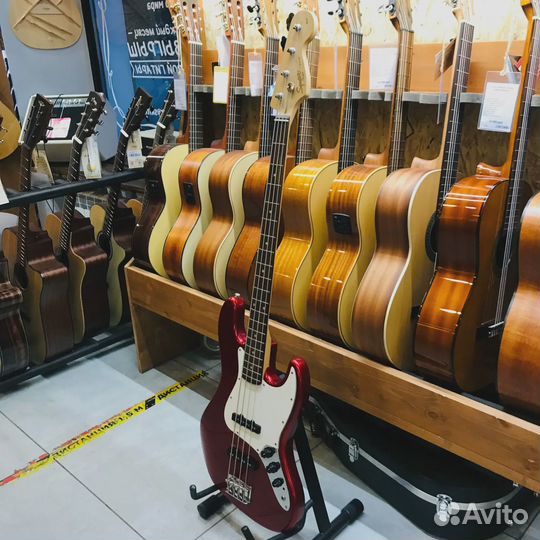 Бас-гитара Squier by Fender Affinity Jazz Bass SS