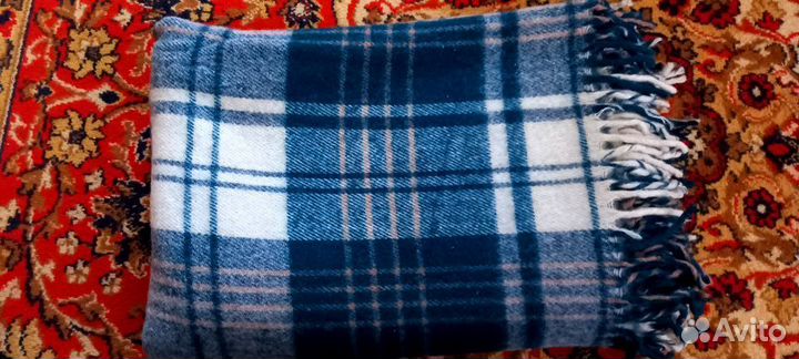 Плед шерстяной новый