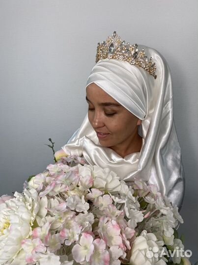 Повязывание платка на никах, причёски