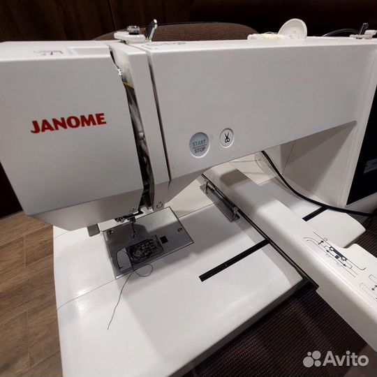 Вышивальная машина Janome 500Е