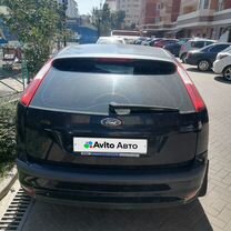 Ford Focus 1.6 MT, 2007, битый, 300 000 км, с пробегом, цена 300 000 руб.