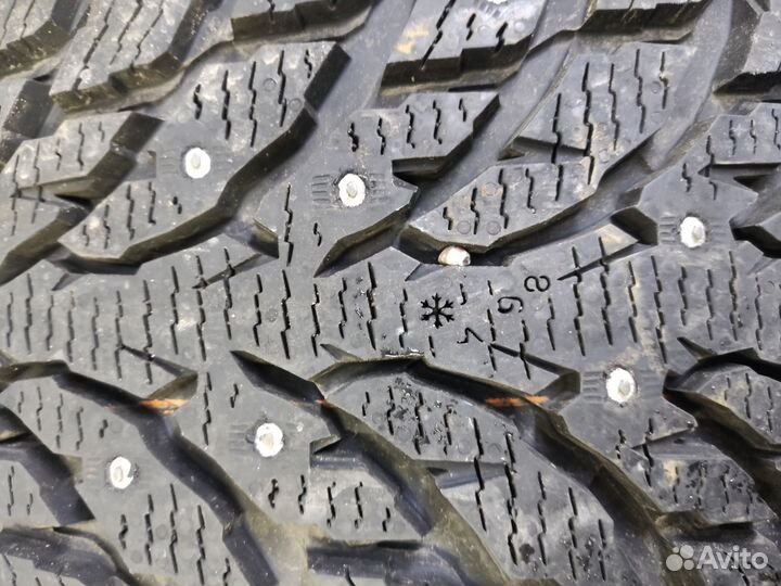 Nokian Tyres Hakkapeliitta 9 SUV 275/45 R20 110T