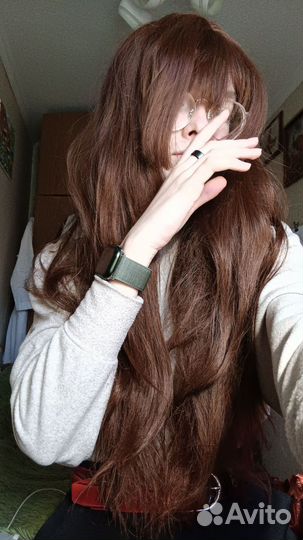 Парик коричневый длинный