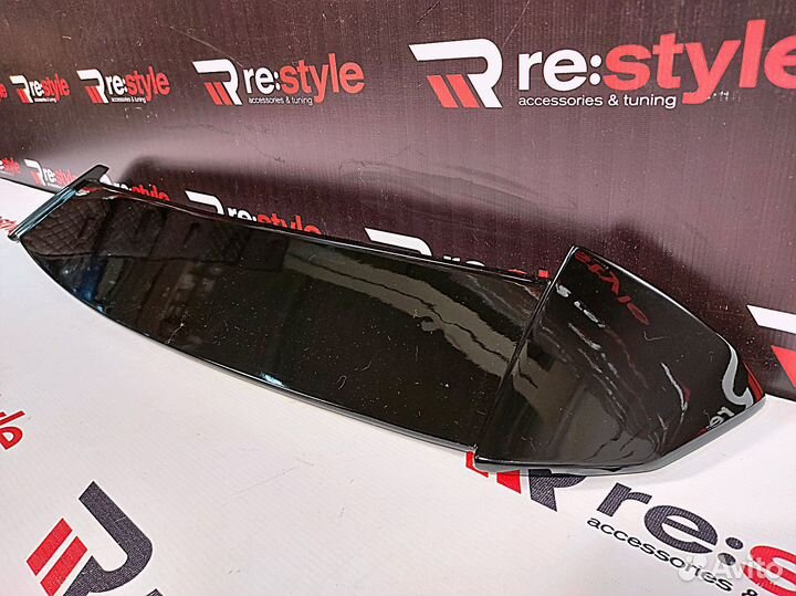 Спойлер Honda Fit с14г Узкий Черный