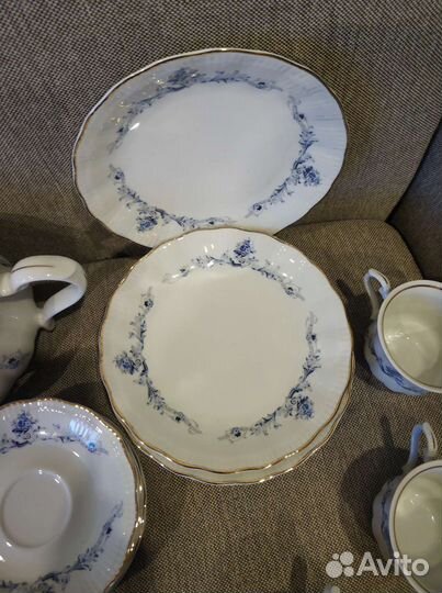 Столовый сервиз новый