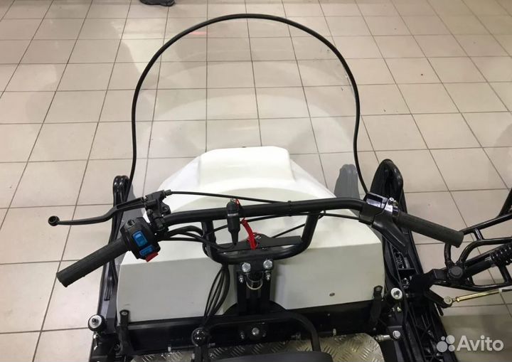 Мотобуксировщик Бурлак-M Егерь 15 л.с Витринный