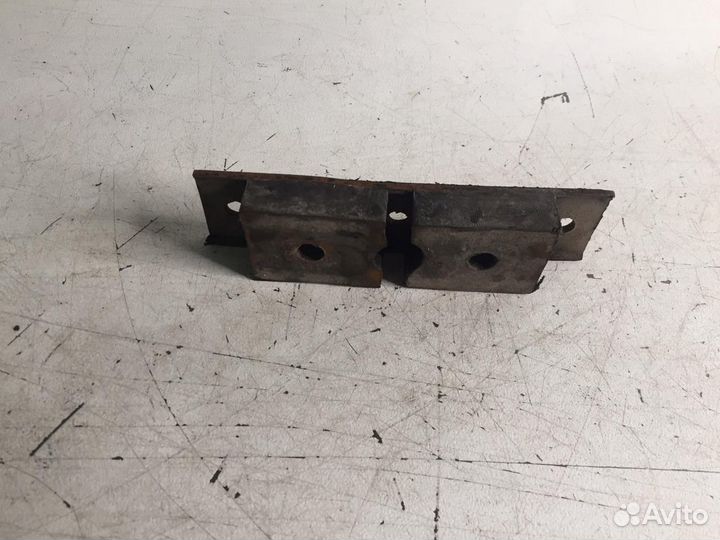Подушка двигателя газ 69 газ М20 задняя нижняя