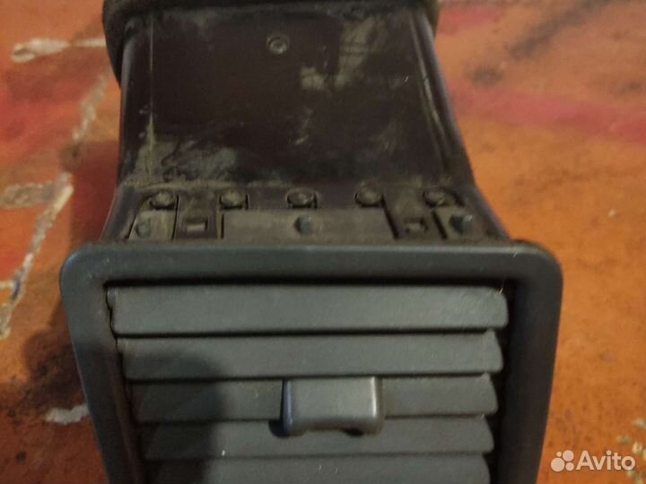 Воздуховод торпеды mitsubishi RVR 1991-97 правый