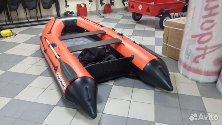 Лодка надувная резиновая весельная