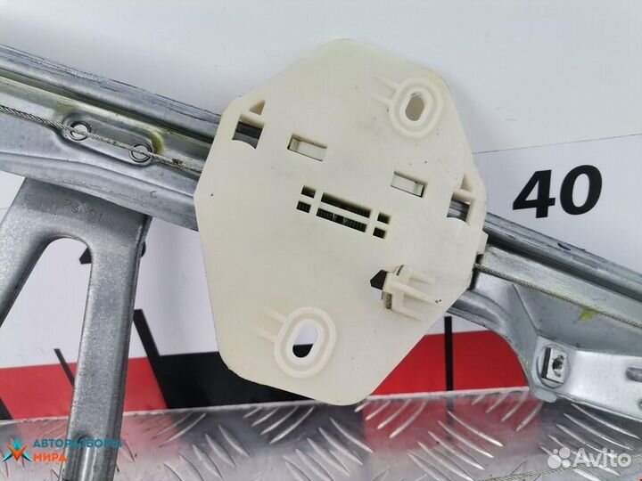 Стеклоподъемник Renault Clio 2 2001 7700434303