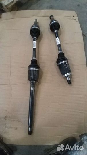 Полуось передняя правая рендж ровер L494 22г