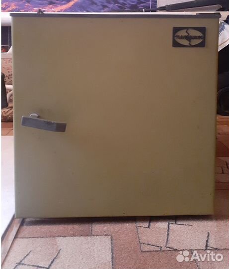 Инкубатор для яиц 