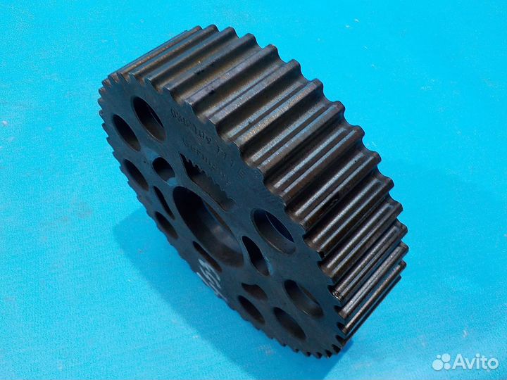 Шестерня распредвала volkswagen Passat B6 2005-200