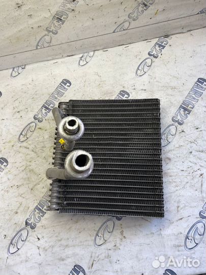 Радиатор кондиционера Ford Fusion