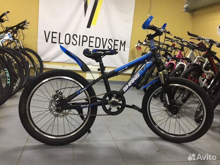 Новый велосипед на ребенка