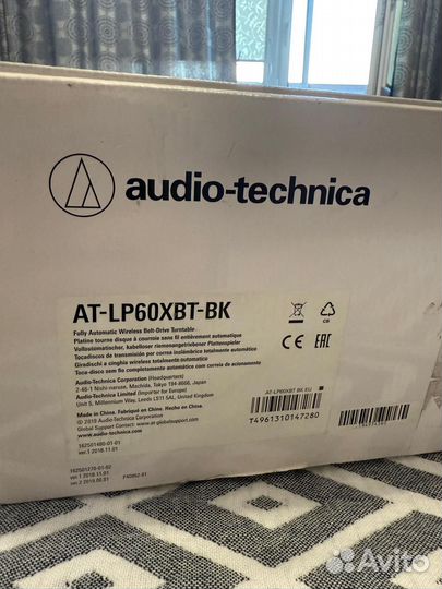 Виниловый проигрыватель Audio-Technica AT-LP60XBT