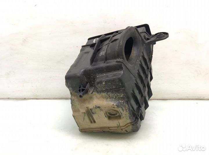 Корпус воздушного фильтра Renault Grand Scenic 1.9