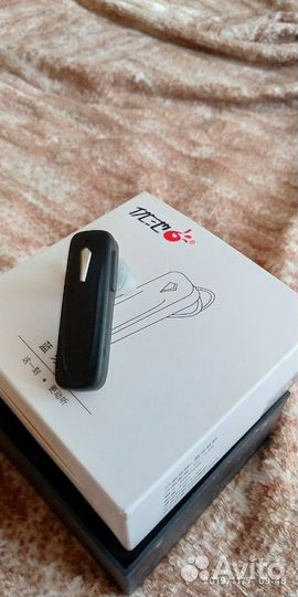 Блютуз гарнитура новая