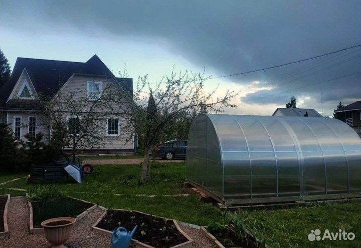 Теплица из поликарбоната