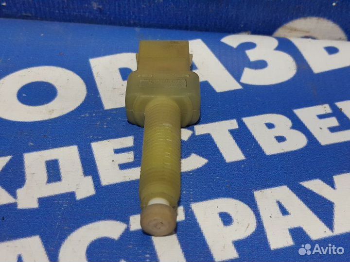 Датчик педали тормоза Audi A6C5 седан 1999