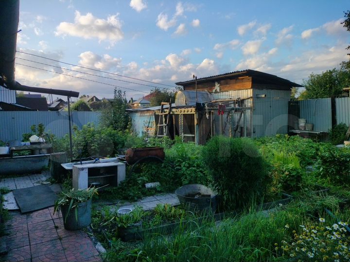 Дом 42 м² на участке 6 сот.