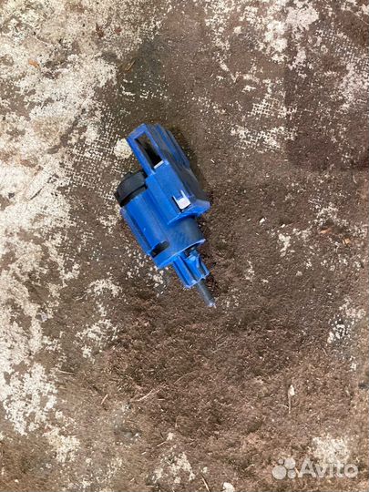 Шкода фабиа 1 концевик педали