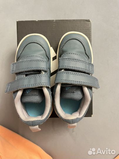 Кеды Adidas для мальчика 23