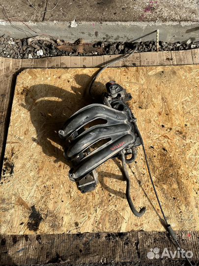 Впускной коллектор Daewoo Matiz Форсунки,Дросель