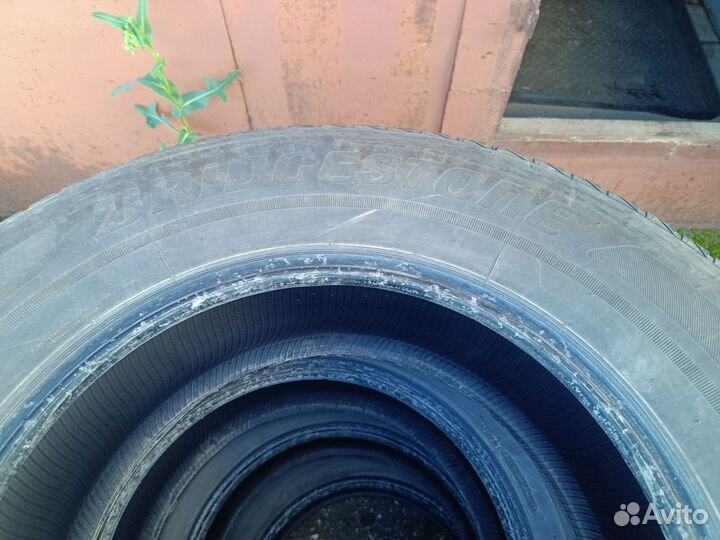 Bridgestone Ecopia EP850 265/65 R17 112H