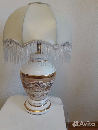 Лампа настольная
