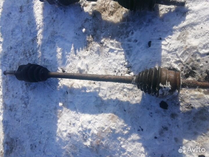 Привод передний правый додж караван 3
