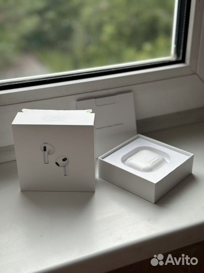 Наушники Air Pods (3-го поколения) MagSafe