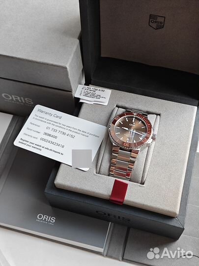 Oris Aquis Date 43.5mm 733 7730 4152