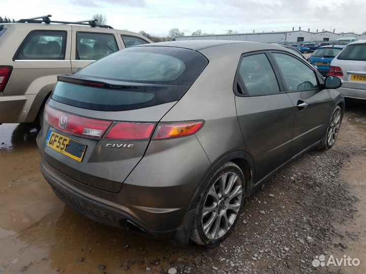 Honda Civic 5D МКПП R18A2 на запчасти разборка