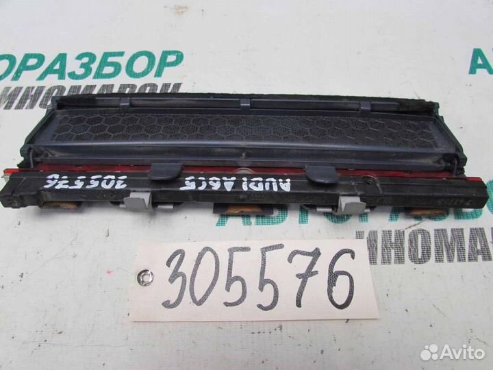 Фонарь задний для Audi A6 2 1997-2004г