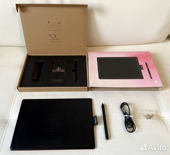 Графический планшет One by Wacom CTL-672-N