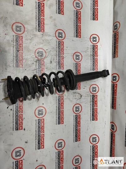 Стойка задняя правая toyota crown