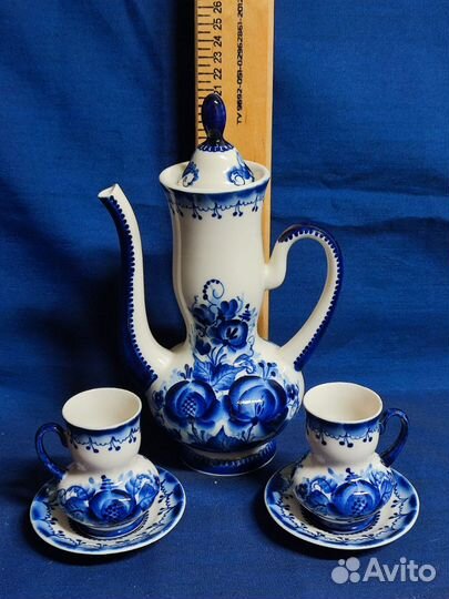 Сервиз чайный и кофейный Гжель