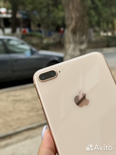 iPhone 8 Plus, 128 ГБ