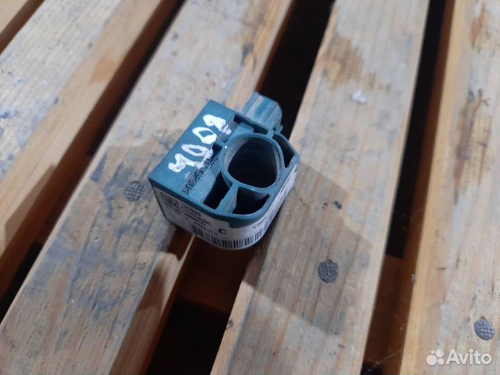 Датчик удара передний SsangYong Actyon 2 2011