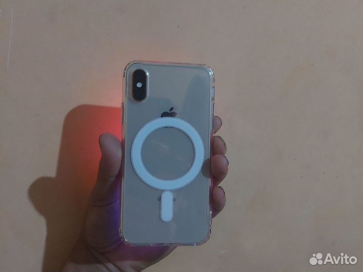 iPhone Xs, 64 ГБ