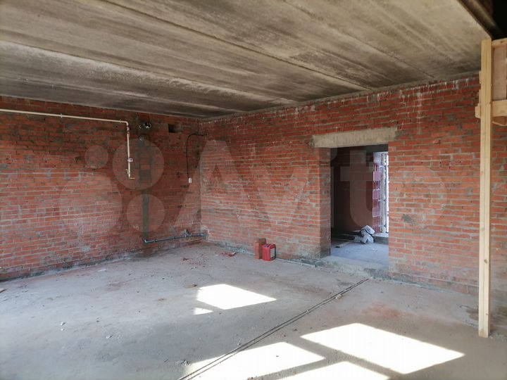 Таунхаус 130 м² на участке 10 сот.