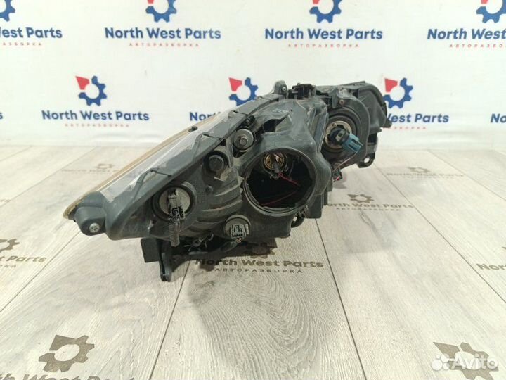 Фара передняя левая Honda Accord 8 седан K24Z3