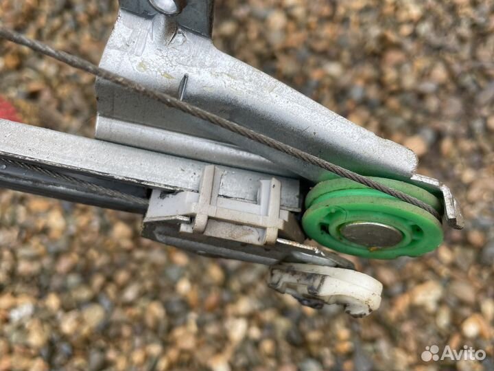 Стеклоподъемник задний левый opel vectra b