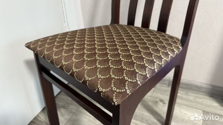 Стулья обеденные мягкие