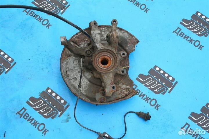 Кулак поворотный задний левый Mercedes Benz S-kla